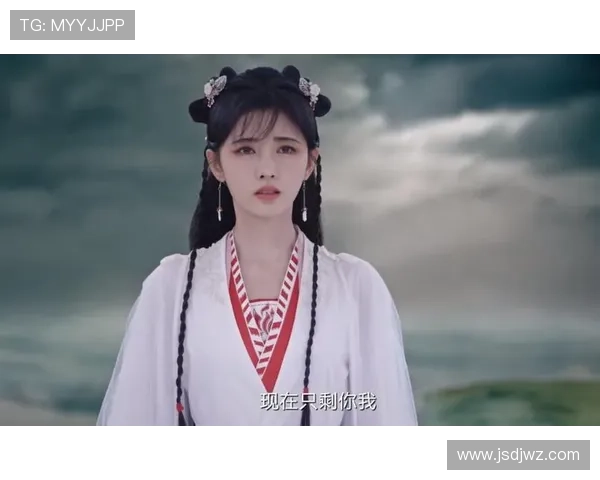 鞠婧祎的荧屏世界：颜值与演技的双重奏，古装扮相惊艳时光